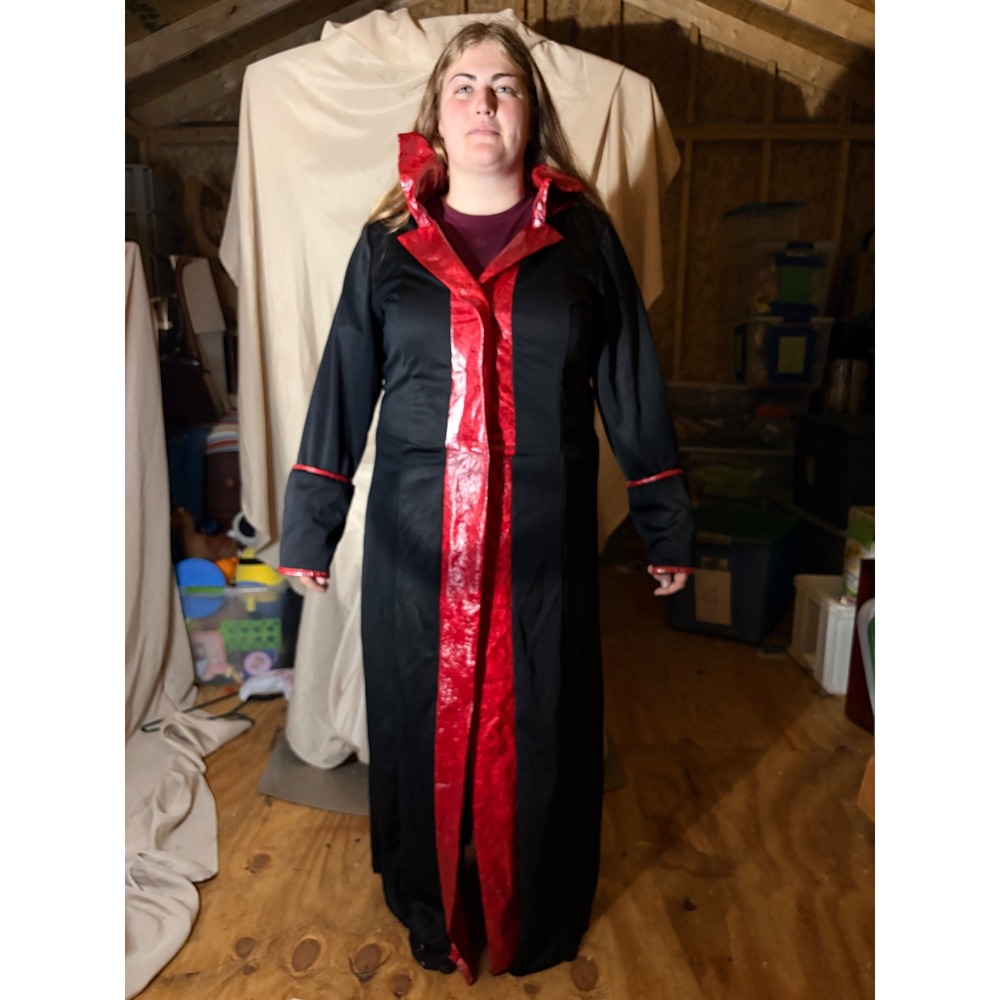 Womens Black and Red Hooded Cloak Vampire Sorceress Halloween Costume Dress